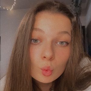 Meet your Posher, Kaylee